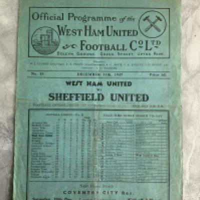 1937 - 1938 West Ham v Sheffield United Football Programme: Good condition division two programme with no team changes. Light folds.