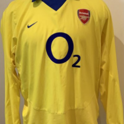 Arsenal 03 - 05 Away Football Shirt: Long sleeve yellow replica O2 in good condition. Size XL