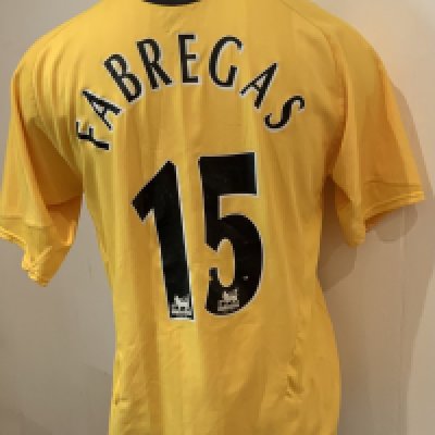 Arsenal 05 - 06 Away Football Shirt: Short sleeve yellow replica O2 in good condition. Size large. Some wear to number