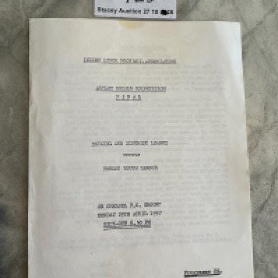 56/57 Barking League v Forest League At Chelsea Football Programme: London Minor FA youth match 4 page sheet played at Stamford Bridge. Tiny stain but no writing. Captain of Forest is Bobby Moore.
