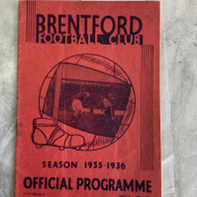 35/36 Brentford v Chelsea Football Programme: 1st Division match in good condition with no team changes. Rusty staple holding firm,