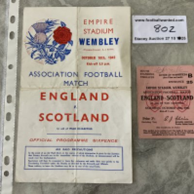 1942 England v Scotland Football Programme + Ticket: Programme for war time International has heavy folding with ticket in good condition with lightly pencilled autograph of Everton and England player C Britton.