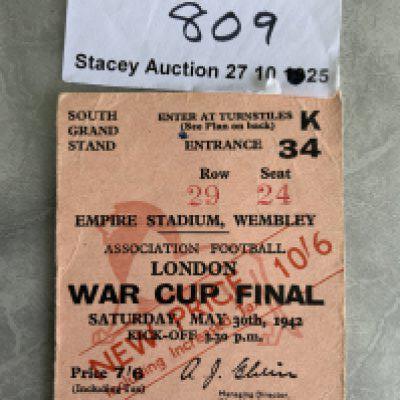 1942 War Cup Final Football Ticket: Portsmouth v Brentford played at Wembley. Very good condition with number written to rear.