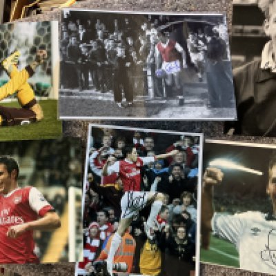 Arsenal Signed Football Photos: 18 large photos/prints to include Sunderland Wright Talbot Simpson Fabregas Van Persie Charles Ure and more. C/W a small autograph book from the 90s with around 100 signatures to include Thomas Parlour with some Sheffield Wednesday and Portsmouth etc also.
