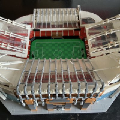 Manchester United Lego Football Stadium: Complete in 3 parts in excellent condition. Was 245 pounds new but no box as from a deceased estate where it was made up. Nice item not for posting.