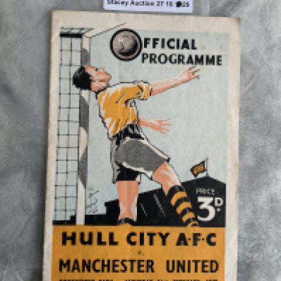 48/49 Hull City v Manchester United Football Programme: Very good condition with centre page having score and one team change.