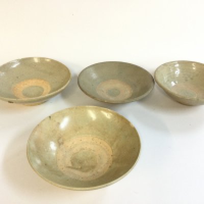 Four Chinese bowls approximately 15 and 16cm wide.  NO RESERVE