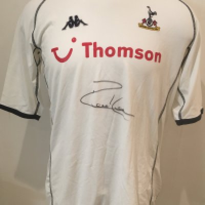 Robbie Keane Signed 2002 - 2003 Tottenham Shirt: Official home shirt in size XXL brand new with tags and sticker to say Robbie Keane to sign only because its for the members club. Obtained by club secretary Peter Barnes.