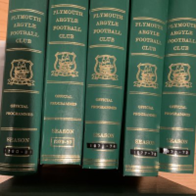 Plymouth 1970s Home Football Programmes: Seasons 70/71 to 73/74 and 77/78 to 80/81 housed in 6 binders. Must be near complete. (8 seasons)