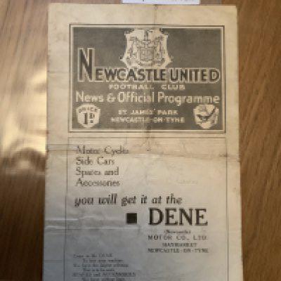 1933 England v Wales Football Programme: Fair condition 12 page programme for full International match played at Newcastle. No team changes. Rusty staple has failed making centre page loose. Fold.