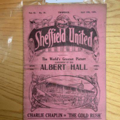25/26 Sheffield United v Burnley Football Programme: Good condition with no team changes.