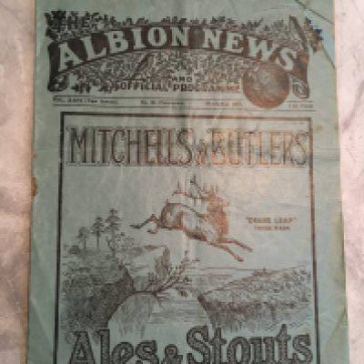 1934 - 1935 West Brom v Preston FA Cup Football Programme: Good condition programme with no team changes. Hole where staple used to be. Light creasing. West Brom got to the final this season.