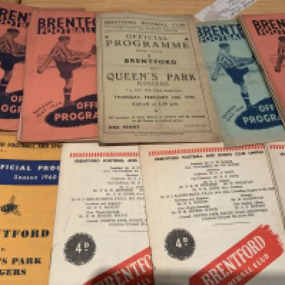 Brentford Home Football Programmes: 45/46 QPR F A Cup, 46/47 x 7, 47/48 x 8, 48/49 x 2 and 6 from 49/50 to 52/53 and a few later. Mainly good. (29)
