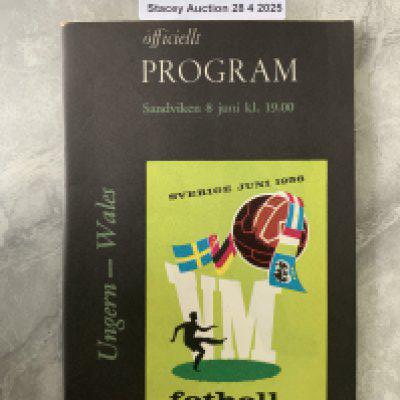 1958 Wales v Hungary World Cup Football Programme: Excellent condition 88 page programme with no team changes.