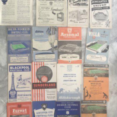 57/58 Portsmouth Away Football Programmes: Very good condition private collection of aways in the league and cup. (16)