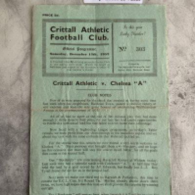 52/53 Crittall Athletic v Chelsea A Football Programme: Very good condition Eastern Counties League programme with team changes and score to team page. Dated 13 12 1952. Fold.