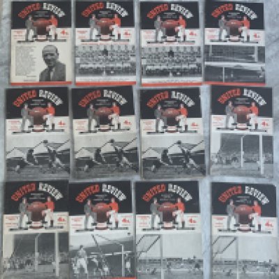 Manchester United 56/57 Home Football Programmes: 17 different matches in good condition except for Preston which is poor. Some duplication 6 having score to front. (25)