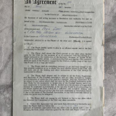 61/62 Wolves Football Players Contract: 28 pounds per week contract awarded to England player Eddie Clamp with 10 bonus if they win the 1st division. Signed by player to rear and inside on clause.