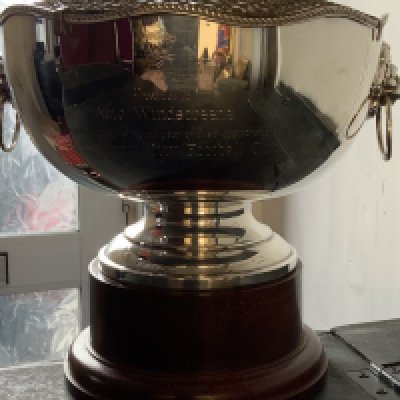 Birmingham City Auto Windscreens Sponsorship Gift From Club: Silver coloured on wooden base quality rose bowl with mesh cover to top. Engraved with Birmingham City badge to commemorate the second year of sponsorship with Auto Windscreens who were presented with this by Birmingham City.