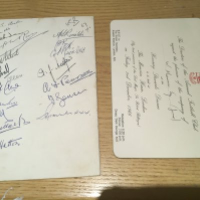 Arsenal 1966 Signed Honorary Stewards Dinner Menu: Held at Mansion House at Christmas 1966. Signed inside by Bertie Mee and the Mayor Of London. Rear blank page is signed by 19 but not players. C/W invite.