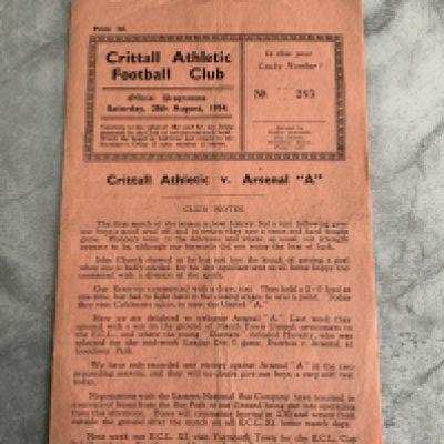 54/55 Crittall Athletic v Arsenal A Football Programme: Very good condition Eastern Counties League programme with team changes and score to team page. Dated 28 8 1954.