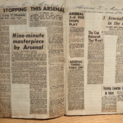 53/54 Arsenal Football Scrapbook: Comprehensive scrapbook possibly covering all matches with match reports etc. instructions to sell.