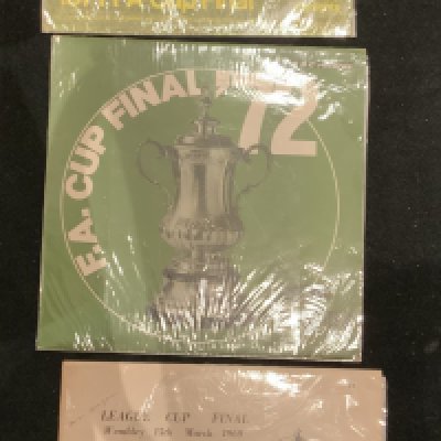 Arsenal Cup Final LP Records: 1969 League Cup v Swindon with 40 minutes of commentary plus FA Cup finals for 1971 + 1972. Very good. (3)