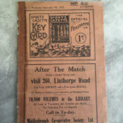 31/32 Middlesbrough v Liverpool Football Programme: Repaired with celotape mark to spine and a couple of additional repairs to border. Score to cover and wear to back page. No team changes.
