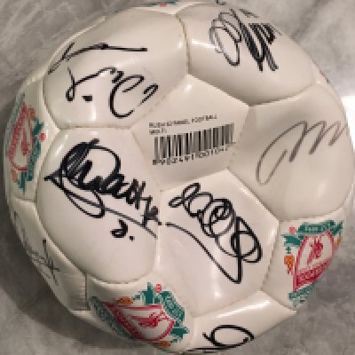 2001 Liverpool Treble Winners Signed Football. Official ball with Liverpool club badge throughout fully signed Includes autographs of Gerrard number 17, Smicer, Owen, Henchoz, Heskey, Heggam, Murphy, Berger and many more.