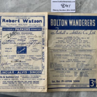 55/56 Bolton v Luton Signed Football Programme: Rear team page signed by 3 Luton players including Syd Owen plus 7 Bolton including Lofthouse and Barrass.