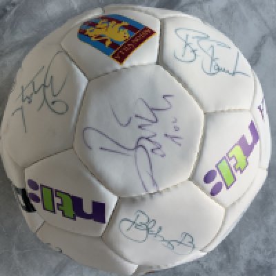 Aston Villa Multi Signed Football: Official panelled ball with Aston Villa club badge all over it. Squad signed including Merson Barry Vassell and Staunton. Originally from Paul Merson and collected we estimate around 2000 - 2001.