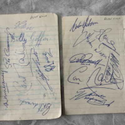 47/48 Aston Villa Football Autographs: Exercise book pages signed by 20 of the 1st division team including Goffin Lowe Cummings Edwards and Moss. Additionally there are 7 players from we believe the season after on a page. There are a few duplicates and pages pictured online with a pen are back to back. (27)