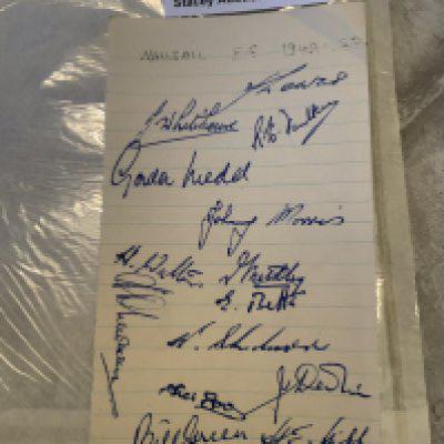 49/50 Walsall Football Autographs: Exercise book page signed by 14 of the squad including Foulkes Skidmore and Devlin.