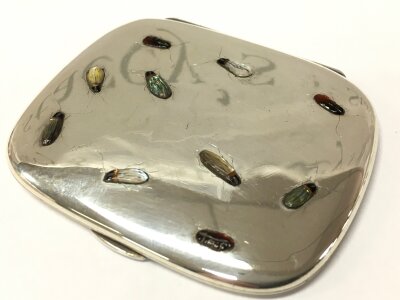 A silver hallmarked Shibayama cigarette case, 80g total weight