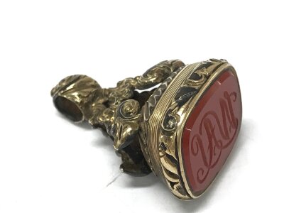 An antique gold cased and Carnelian fob seal