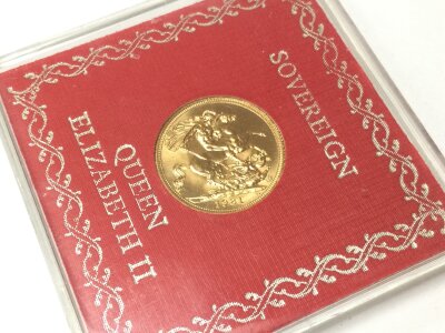 1981 gold sovereign.