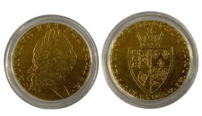 George III gold spade Guinea 1792, Royal Mail presentation box.