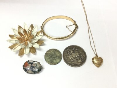 Mixed lot including metal core gold bangle 2 silver coins a 9ct gold chain etc