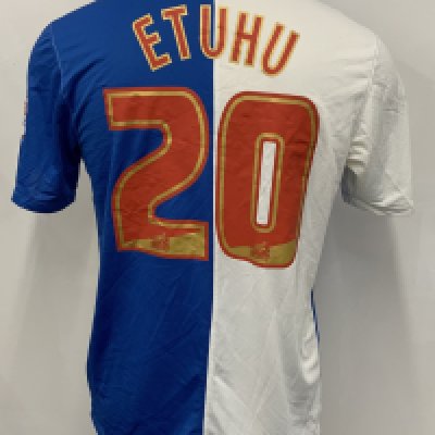 Etuhu Blackburn 2013 - 2014 Match Worn Football Shirt: Blue and white short sleeve with Etuhu number 20 to rear. Football League badging to sleeves. Swapped with Bobby Zamora. Unwashed.