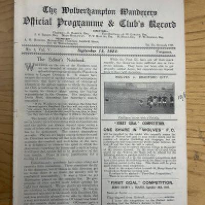 1924 - 1925 Wolves Reserves v Derby County Central League Football Programme: Ex bound 100 years old excellent condition programme with no writing. Now an 8 pager due to covers being removed.