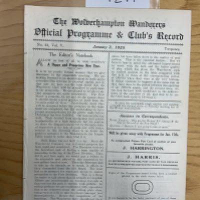 1924 - 1925 Wolves Reserves v Liverpool Central League Football Programme: Ex bound 100 years old excellent condition programme with no writing. Now an 8 pager due to covers being removed.