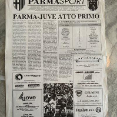 1995 UEFA Cup Final Football Programme: Parma v Juventus 1st leg in very good condition. 4 page Parma Sport newspaper version.