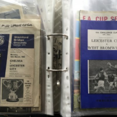 Leicester City Big Match Programme Folder: 1949 FA Cup semi final and poor final with Wembley booklet and rosette. 3 x semi finals for 1961 plus the final, 63 FA Cup semi final and final, 1969 FA Cup semi final + final with rosette, 1965 League Cup final away to Chelsea plus some more modern finals often with tickets. Good unless stated.