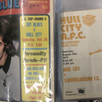 Hull City 72/73 Complete Football Programmes: 51 home and away programmes in good condition kept neatly in 3 folders with instructions to sell. (51)