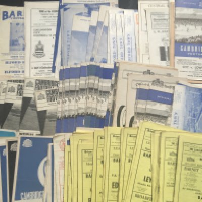 Non League 1960s Football Programmes: Good selection of Cambridge City Bedford and Barnet. Good condition spanning the whole decade. (120+)