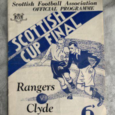 1949 Scottish Cup Final Football Programme: Rangers v Clyde played at Hampden Park. Excellent condition with no team changes.