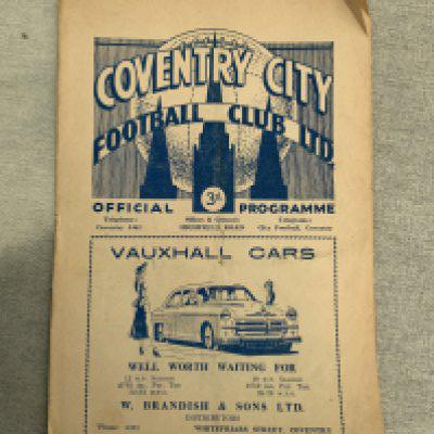 53/54 Coventry v Queen Of The South Football Programme: Friendly dated 21 10 1953. Spine splitting and fold but no team changes.