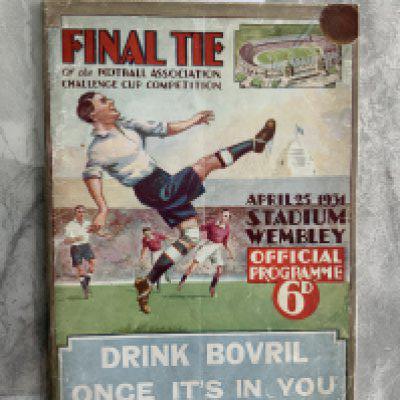 1931 FA Cup Final Football Programme: Birmingham City v West Brom in very good condition with no team changes. Professional repair mainly to spine.