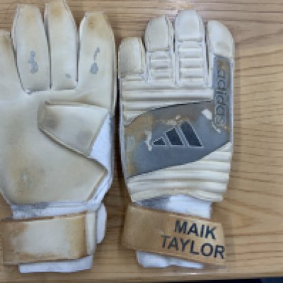 Maik Taylor Fulham Football Goalkeeper Gloves: Pair of Adidas worn gloves believed to be worn in his Fulham days. Maik Taylor to band.