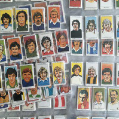 1979 Sun Soccercards Complete Football Cards + Albums: Mint set of all 1000 cards plus the 4 empty numbered albums.